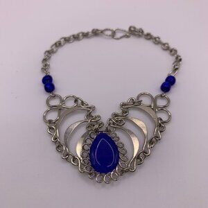 #116 Vintage silver tone blue glass bracelet